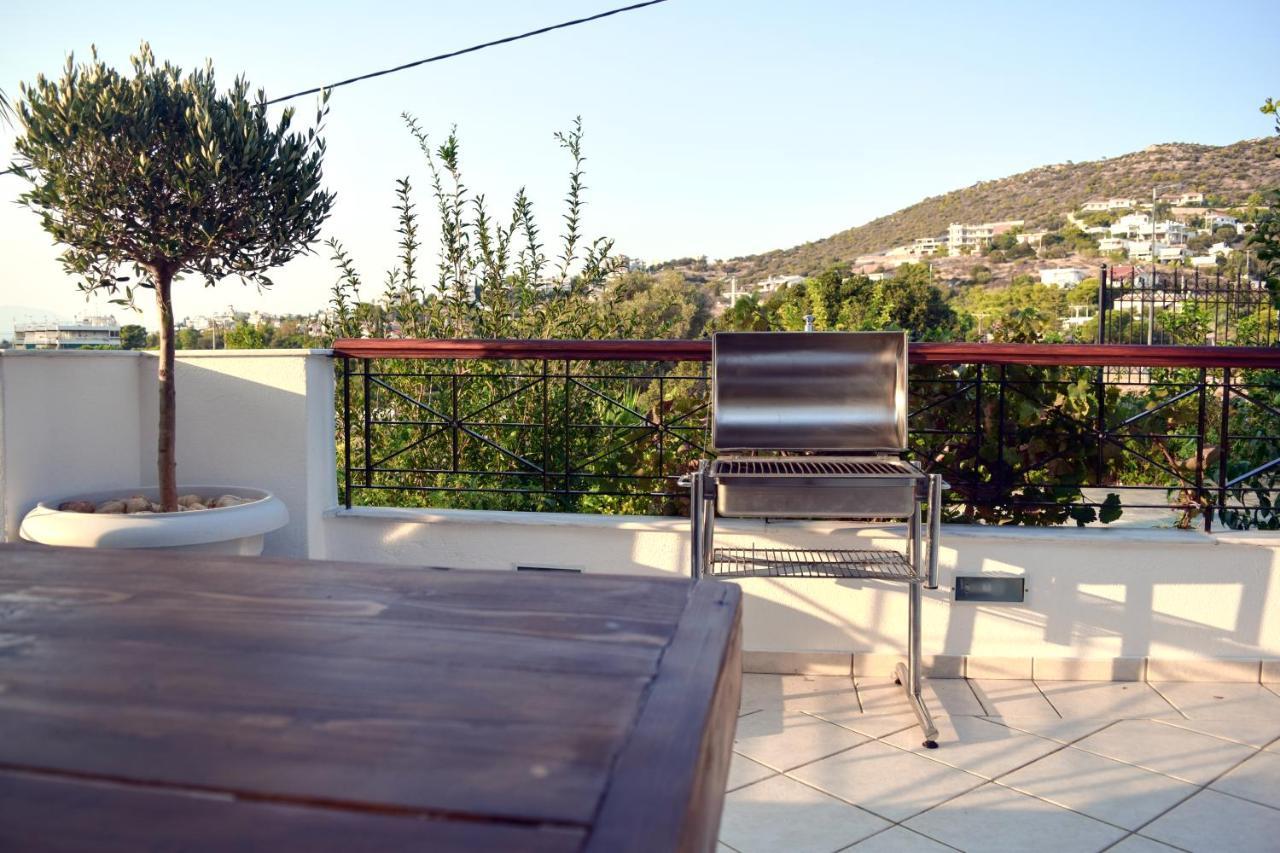 Luxury Seaview Apartment By The Sea Saronida Exterior photo